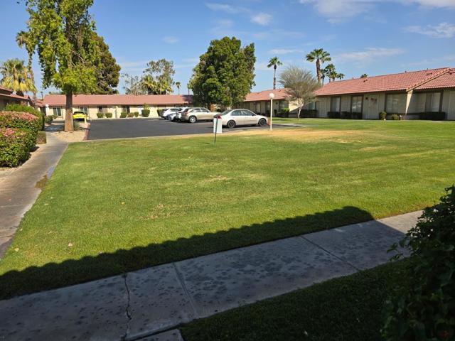 82075 Country Club Drive, Indio CA: https://media.crmls.org/mediaz/05f0b95c-a210-4199-b330-701c4e6f7050.jpg