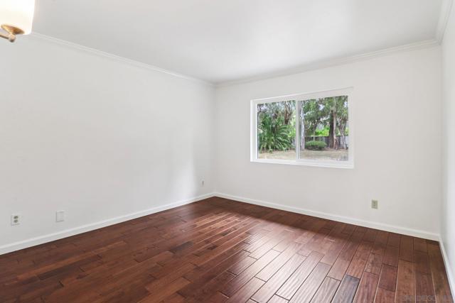 13080 Camino Del Valle, Poway CA: https://media.crmls.org/mediaz/05f1062f-b260-48be-bcd4-947b9cbff640.jpg