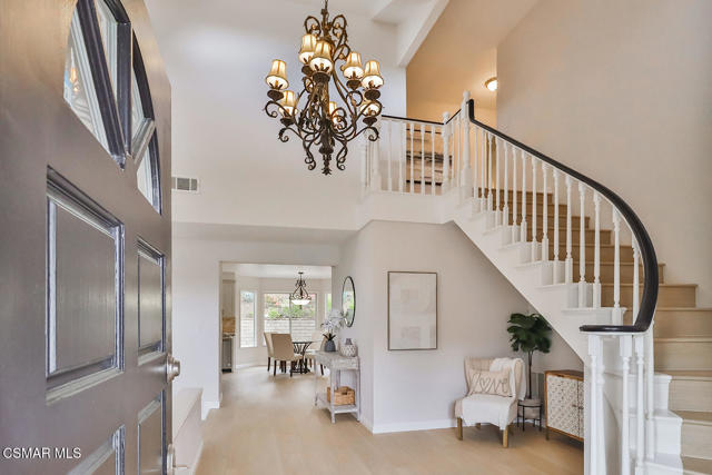 29153 Oakpath Drive, Agoura Hills CA: https://media.crmls.org/mediaz/05f1a02c-34d0-438e-adb6-762d63b7dc6a.jpg