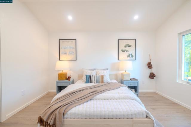 1722 Foothill Blvd, Calistoga CA: https://media.crmls.org/mediaz/05f34b8f-d342-4c4f-9c64-c115b5b85947.jpg