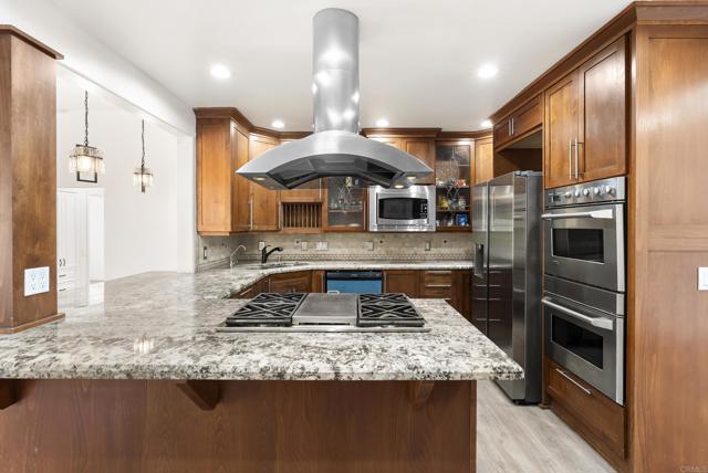 12405 Royal Rd, El Cajon CA: https://media.crmls.org/mediaz/05f3d8c6-b687-4551-952c-835d92eb8ee1.jpg