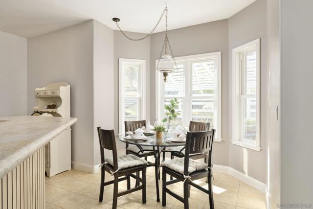 4860 62 Avocado Blvd, El Cajon CA: https://media.crmls.org/mediaz/05f426e7-eb8b-46ee-9db1-31e72ba0273c.jpg