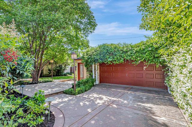 1925 Cleveland Avenue, San Jose CA: https://media.crmls.org/mediaz/05f51bd9-7249-4899-85e8-163201b12c46.jpg