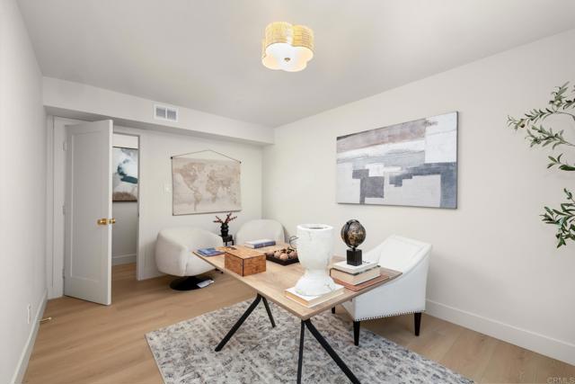 Detail Gallery Image 24 of 34 For 1209 Stanford Ave, Redondo Beach,  CA 90278 - 3 Beds | 2/1 Baths