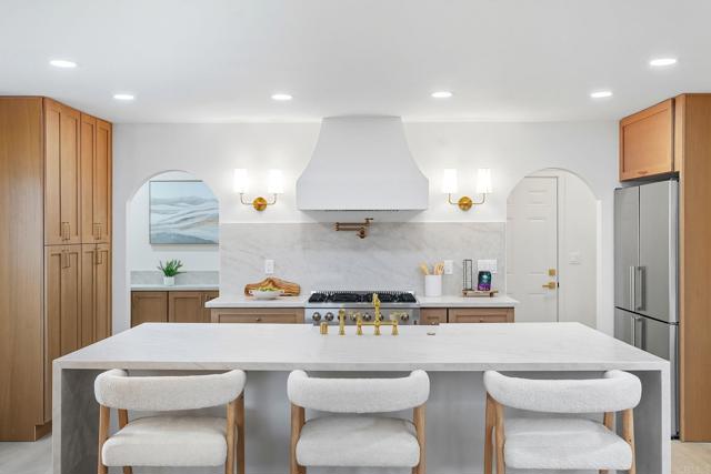 Front Image Thumbnail for CRPTP2506974