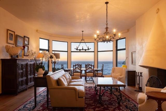 36654 Highway 1, Carmel CA: https://media.crmls.org/mediaz/05f70ae6-4dd5-4122-88e9-03c9f59b5ad4.jpg