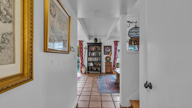Image 21 of 53 For 180 Dakota Avenue F