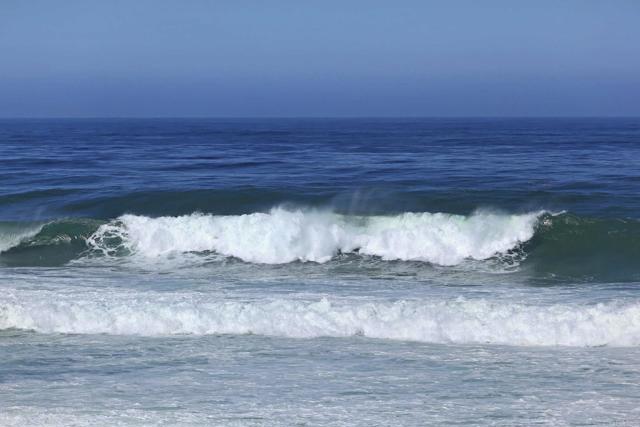 101 Coast Boulevard, La Jolla CA: https://media.crmls.org/mediaz/05f9d2f0-1be8-4073-a37b-fee72d935945.jpg
