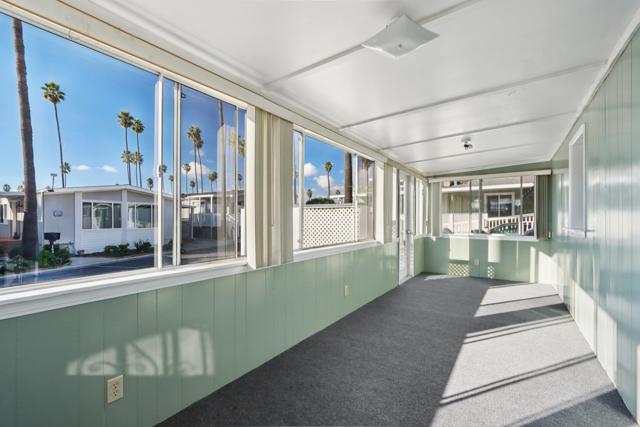 1215 Anchors Way Drive, Ventura CA: https://media.crmls.org/mediaz/05fa9a4c-cb72-48d1-b706-c87a9080cd4e.jpg