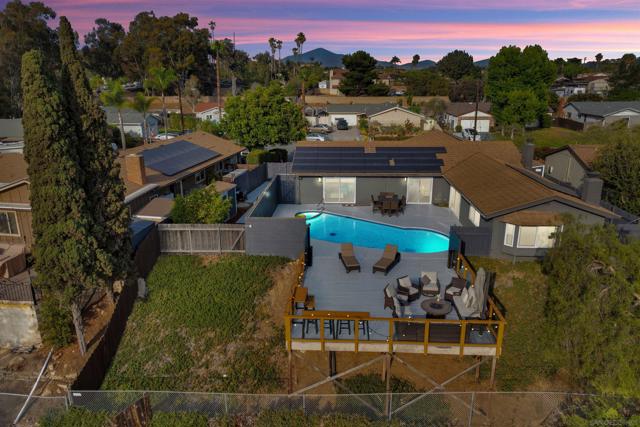 3716 Duffy Way, Bonita CA: https://media.crmls.org/mediaz/05fab7c2-1d0b-4b8c-864e-01e67a399ac6.jpg