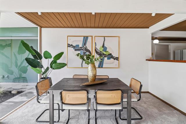 35 French Creek Place, San Mateo CA: https://media.crmls.org/mediaz/05fafe0d-2320-470d-a2f6-b3268b2ad962.jpg