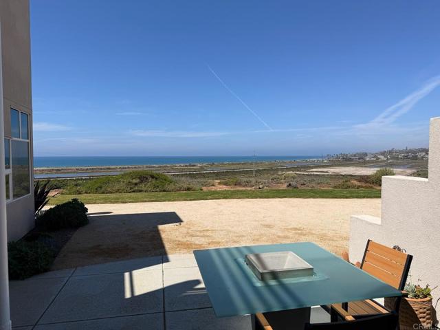 160 Solana Point Circle, Solana Beach CA: https://media.crmls.org/mediaz/05fb1acb-29dd-45f0-840f-bcd873c31dcc.jpg