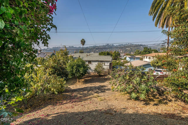 Detail Gallery Image 26 of 34 For 4507 Berenice Ave, Los Angeles,  CA 90031 - 3 Beds | 2 Baths