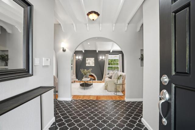 Image 5 of 59 For 120 Brocastle Way