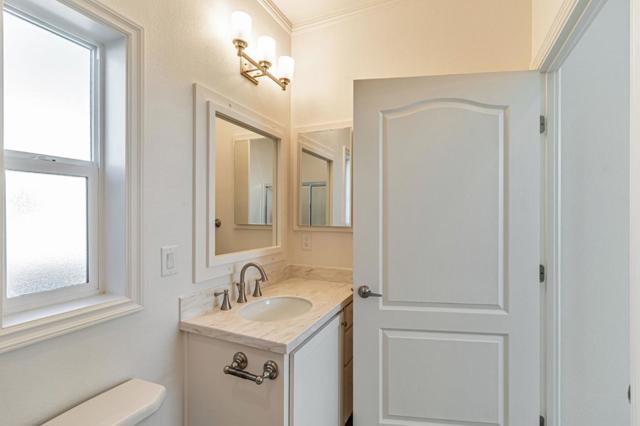 2150 Almaden Rd Road, San Jose CA: https://media.crmls.org/mediaz/05fbfe2b-f813-4f3e-a262-677d97ac91ae.jpg