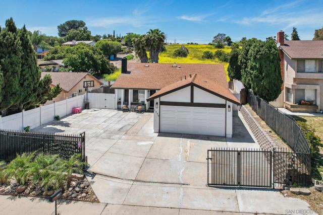 2044 Siegle Dr, Lemon Grove CA: https://media.crmls.org/mediaz/05fd0a43-a7be-4866-8920-cc52d4246c70.jpg