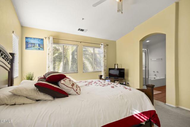 Detail Gallery Image 27 of 51 For 1101 Lucero St, Oxnard,  CA 93030 - 5 Beds | 2/1 Baths