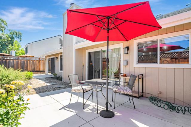 353 Meadowood Circle, San Ramon CA: https://media.crmls.org/mediaz/05ff1f7b-555a-4d60-ac93-68699b83259c.jpg