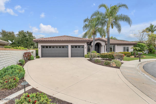 782 Emerson Street, Thousand Oaks CA: https://media.crmls.org/mediaz/05ffa962-77ce-4139-8218-10625e883200.jpg