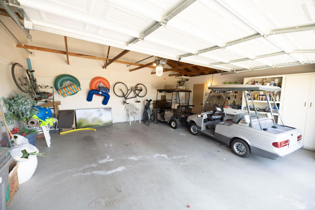 177 Las Lomas, Palm Desert CA: https://media.crmls.org/mediaz/05ffb328-5c91-4fea-91be-a5dcca1e8007.jpg