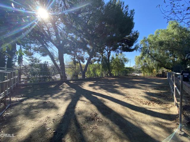 10315 Mcbroom Street, Sunland CA: https://media.crmls.org/mediaz/06009747-2ad3-4262-ba76-48e95f682f63.jpg