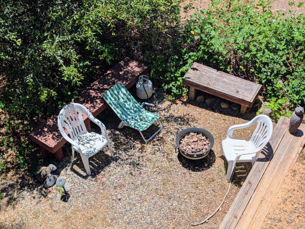 https://media.crmls.org/mediaz/0600d2e9-146f-411f-a7e7-bdd0a47aa135.jpg?preset=X-Large