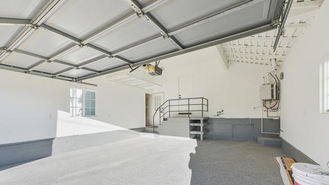 Detail Gallery Image 46 of 63 For 1045 Tarento Dr, San Diego,  CA 92107 - 4 Beds | 4 Baths