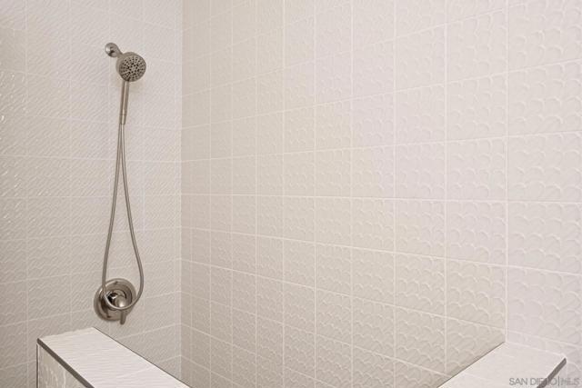 2195 Hayden Way, San Diego CA: https://media.crmls.org/mediaz/06014ab3-323b-403a-beda-09ebed4438af.jpg