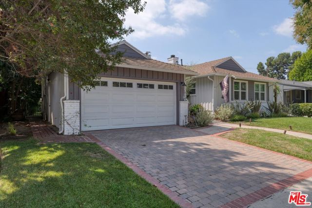12814 Collins Street photo 3