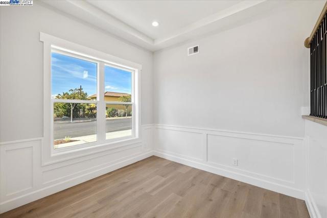 Image 14 of 20 For 37282 Magnolia St