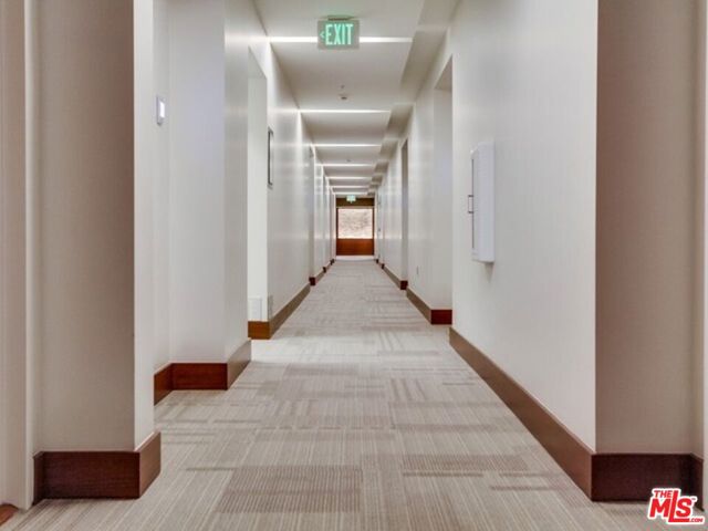1155 S Grand Avenue, Los Angeles CA: https://media.crmls.org/mediaz/0604044e-7954-4868-aedf-c45f21b61441.jpg
