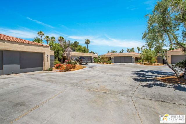 1310 Sunflower Circle, Palm Springs, California 92262, 2 Bedrooms Bedrooms, ,1 BathroomBathrooms,Condominium,For Sale,Sunflower,24408637