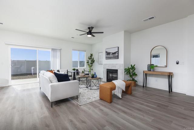 Detail Gallery Image 6 of 52 For 1609 Mauzy Way, El Cajon,  CA 92021 - 4 Beds | 3 Baths