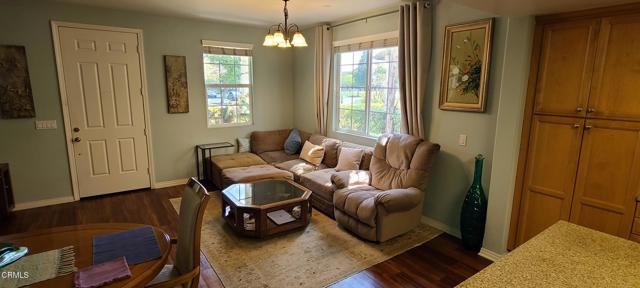 Detail Gallery Image 6 of 18 For 600 Flathead River St, Oxnard,  CA 93036 - 3 Beds | 2/1 Baths