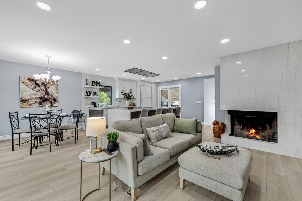 0607529D 870D 461A B200 Ba9B85Ef1F61 19 Elk Court, Pacifica, Ca 94044 &Lt;Span Style='BackgroundColor:transparent;Padding:0Px;'&Gt; &Lt;Small&Gt; &Lt;I&Gt; &Lt;/I&Gt; &Lt;/Small&Gt;&Lt;/Span&Gt;