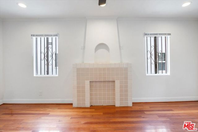 2840 S Mansfield Avenue, Los Angeles CA: https://media.crmls.org/mediaz/06076bdd-dd1d-42f4-bafe-976c85fb7f92.jpg