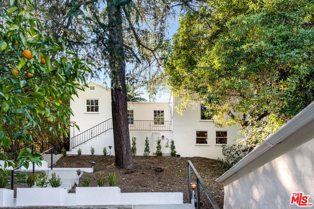 3487 Oak Glen Drive