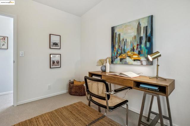827 Norvell St, El Cerrito CA: https://media.crmls.org/mediaz/060e3ae0-92e6-4055-a3b6-5a5ef71bf0f0.jpg