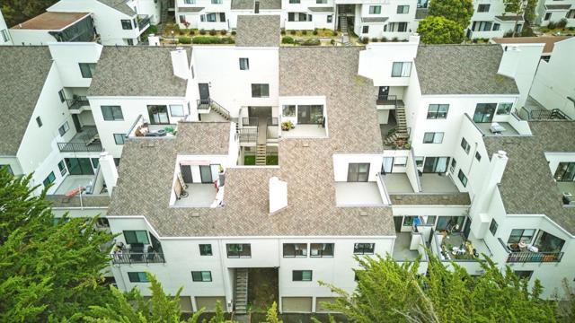 1 Appian Way, South San Francisco CA: https://media.crmls.org/mediaz/06111127-92cf-451c-af3e-23c97f0ea2b6.jpg
