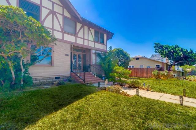 305 F Avenue, National City CA: https://media.crmls.org/mediaz/0612224a-3aaa-4f44-ab58-2550c2d341fe.jpg