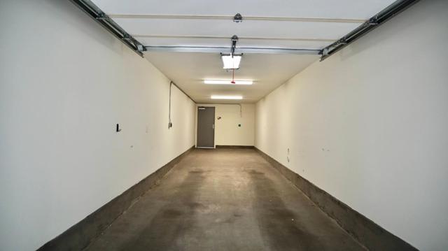 338 Llano De Los Robles Avenue, San Jose CA: https://media.crmls.org/mediaz/06124126-9d97-474c-97de-e6ba416f66ac.jpg