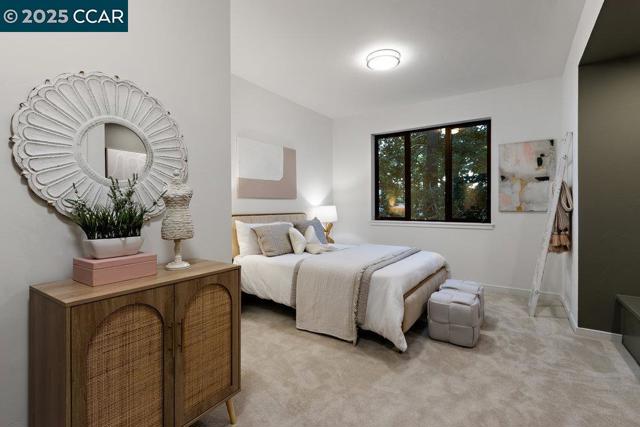 39 El Toyonal, Orinda CA: https://media.crmls.org/mediaz/0614b412-cc2d-4250-bea3-1f6afb555094.jpg