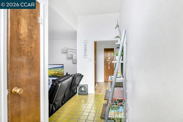 5218 5222 Norma Way, Livermore CA: https://media.crmls.org/mediaz/06155c48-b57e-4b2c-9941-1fcc6231dce2.jpg