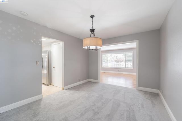 Image 6 of 36 For 6735 Stephan Ct