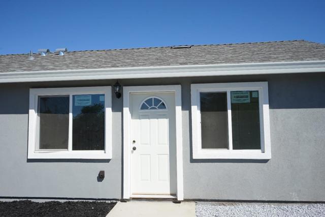 1204 South Avenue, Sacramento CA: https://media.crmls.org/mediaz/061674c0-57f6-44d7-93c6-f49f5390c711.jpg