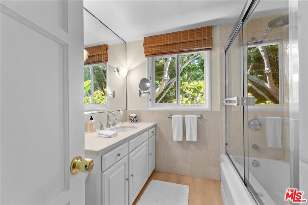 MLS #25607733 image #9