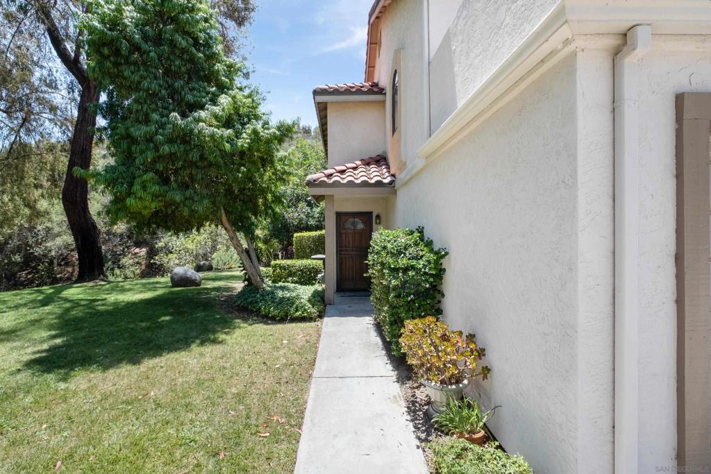 1712 Whaley Ave - photo 4