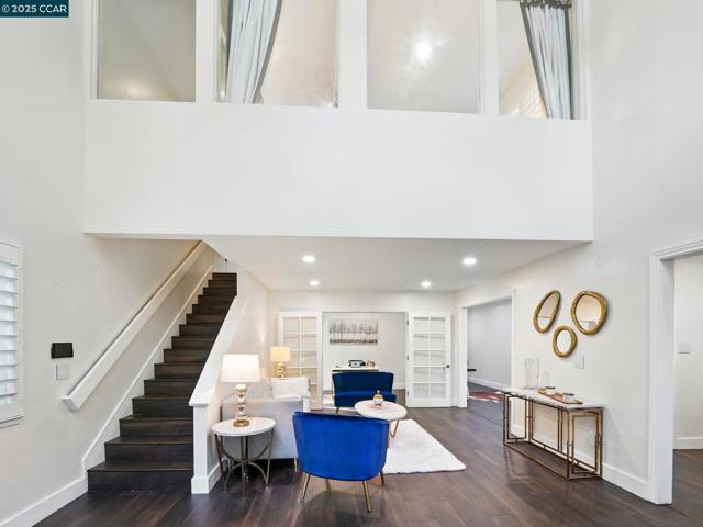1836 Newell Ave, Walnut Creek CA: https://media.crmls.org/mediaz/0617dc53-9be2-4a01-9384-7c7e32250a9b.jpg