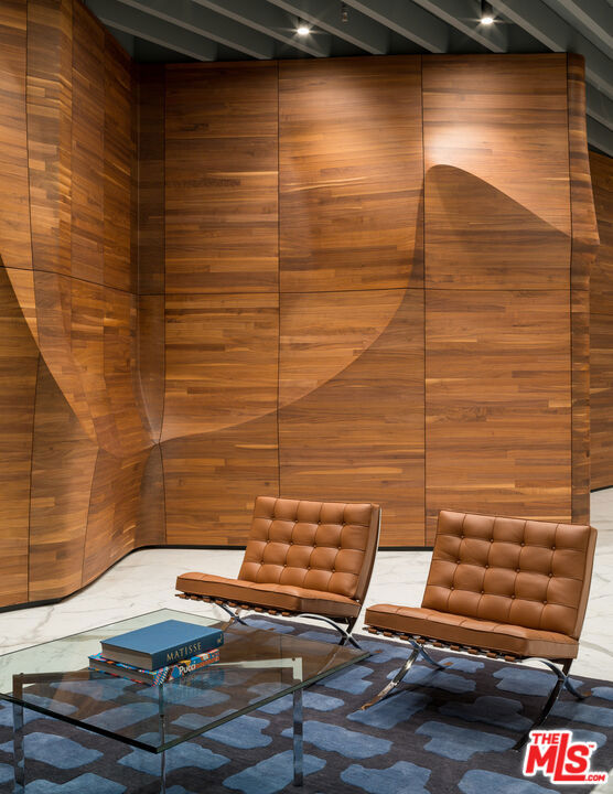 1200 S FIGUEROA Street, Los Angeles CA: https://media.crmls.org/mediaz/06181cba-859b-4410-b106-f57e2eda49aa.jpg