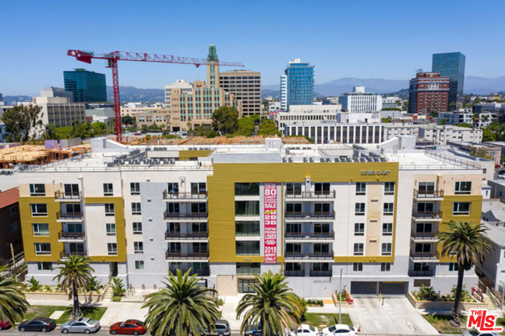 2939 Leeward Avenue #407